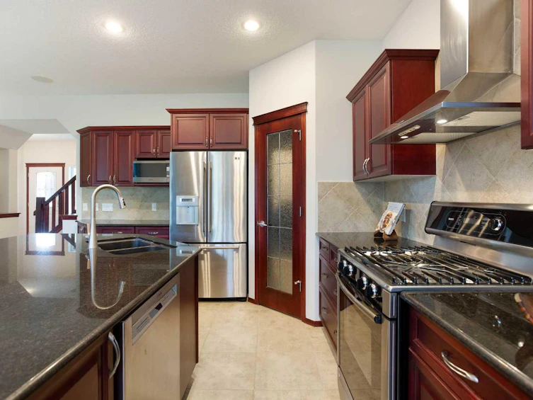 66 Cougarstone Close SW, Calgary, AB, T3H 5J4 - 10