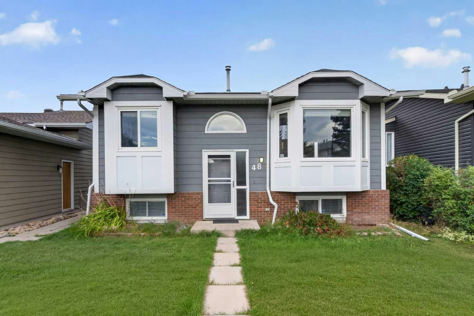 48 Shawfield Road SW, Calgary, AB, T2Y 1Y7