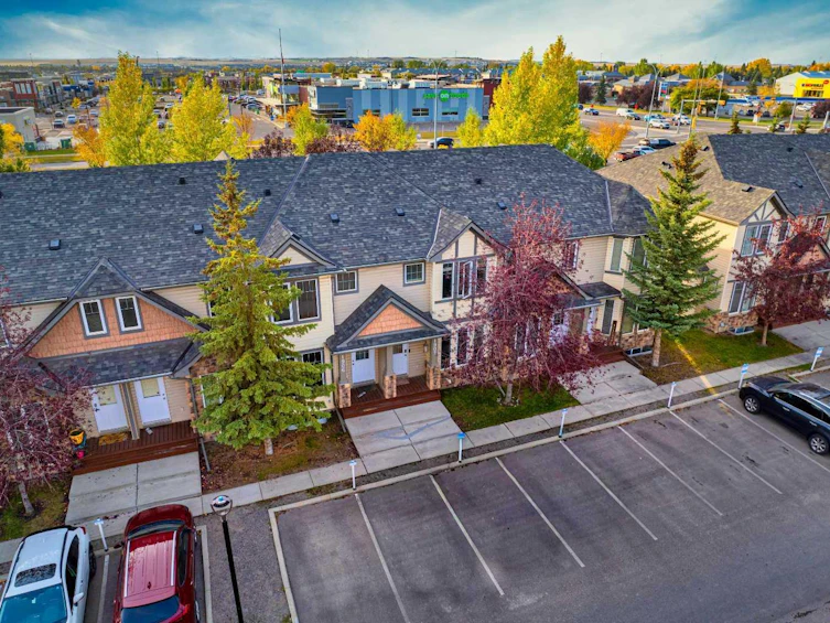1907-2445 Kingsland Road SE, Airdrie, AB, T4A 0B5 - 2