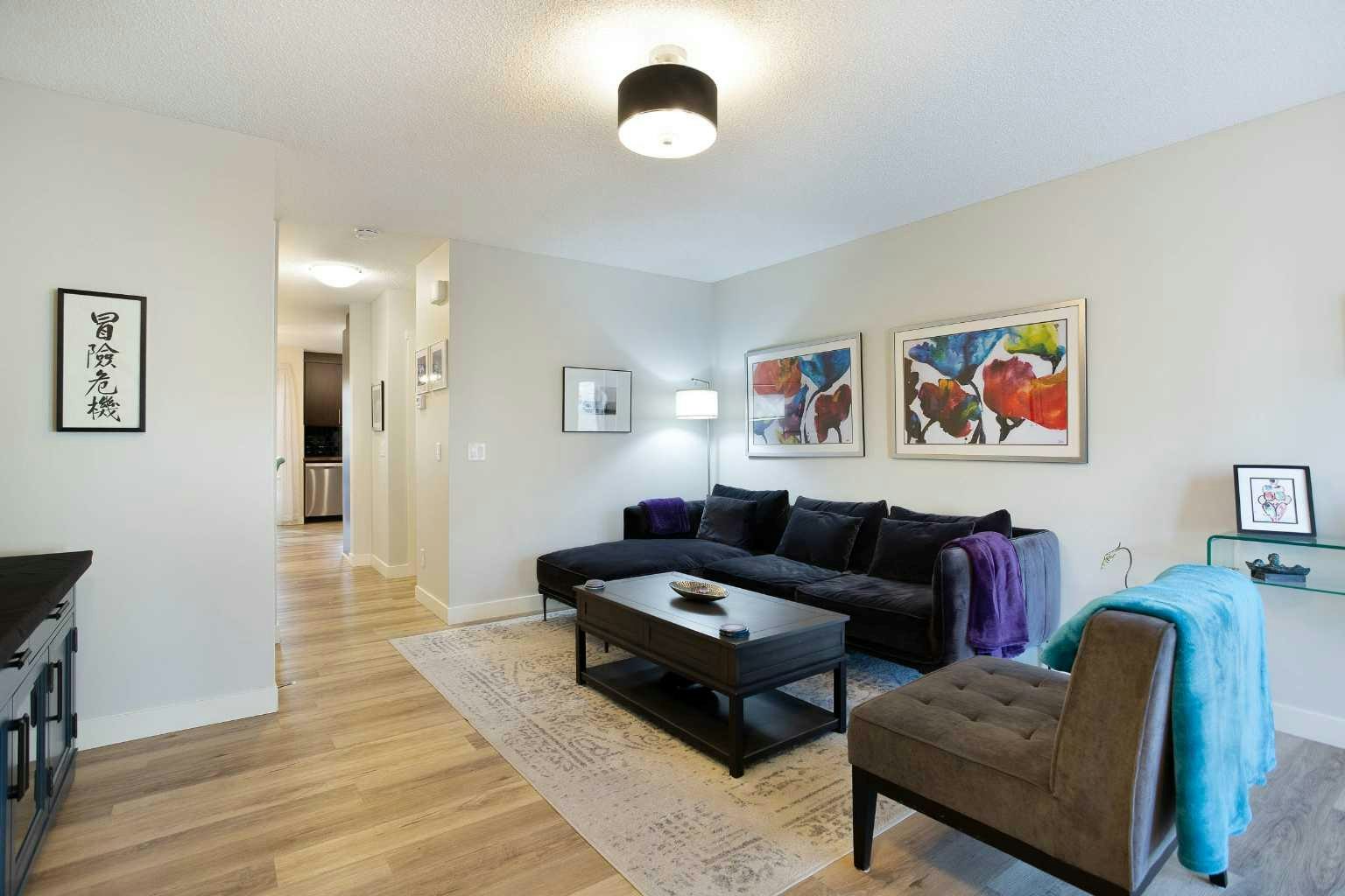 1907-2445 Kingsland Road SE - 3