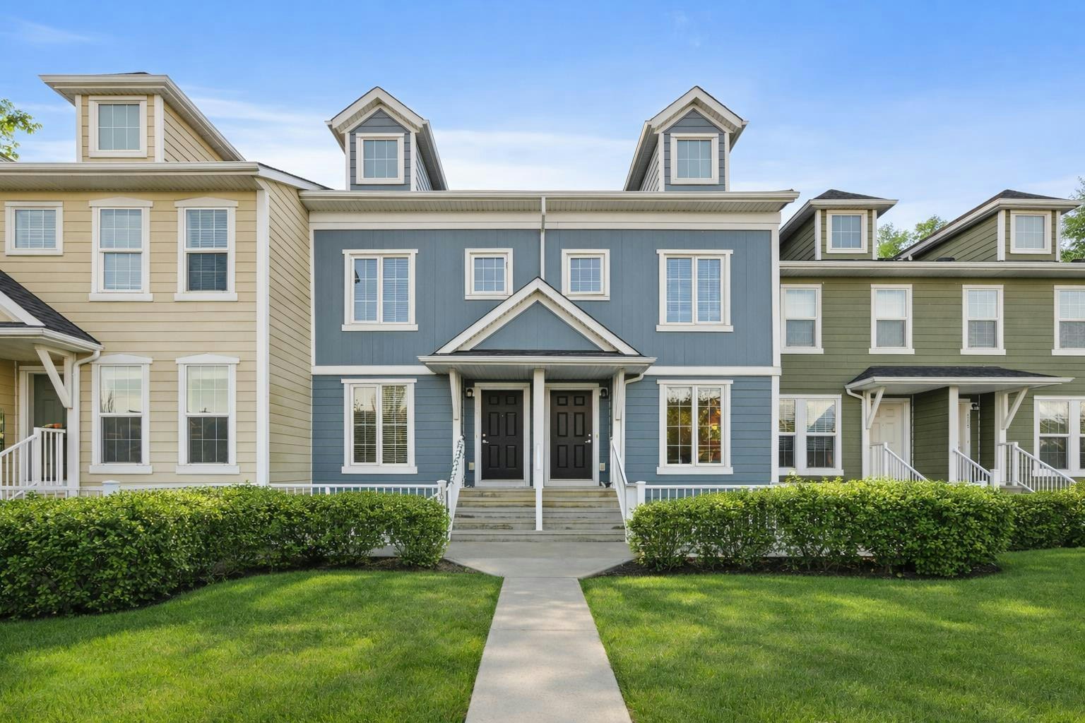 111 Auburn Bay Street SE, Calgary, AB, T3M 2A4