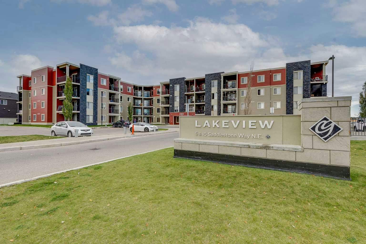 209-15 Saddlestone Way NE, Calgary, AB, T3J 0S3
