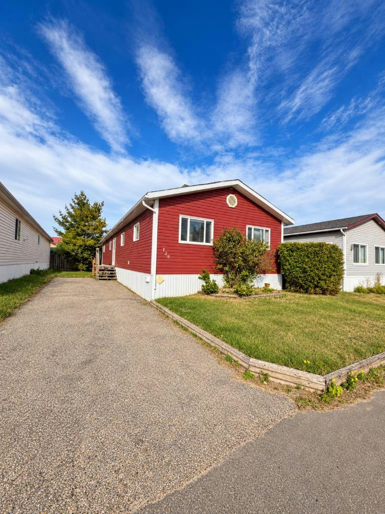 128 Grandview Crescent, Fort Mcmurray, AB, T9H 4X6
