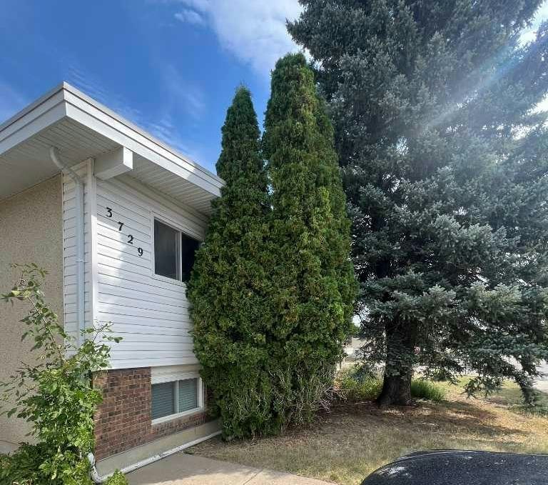 3729 20 Avenue S, Lethbridge, AB, T1K 4W4