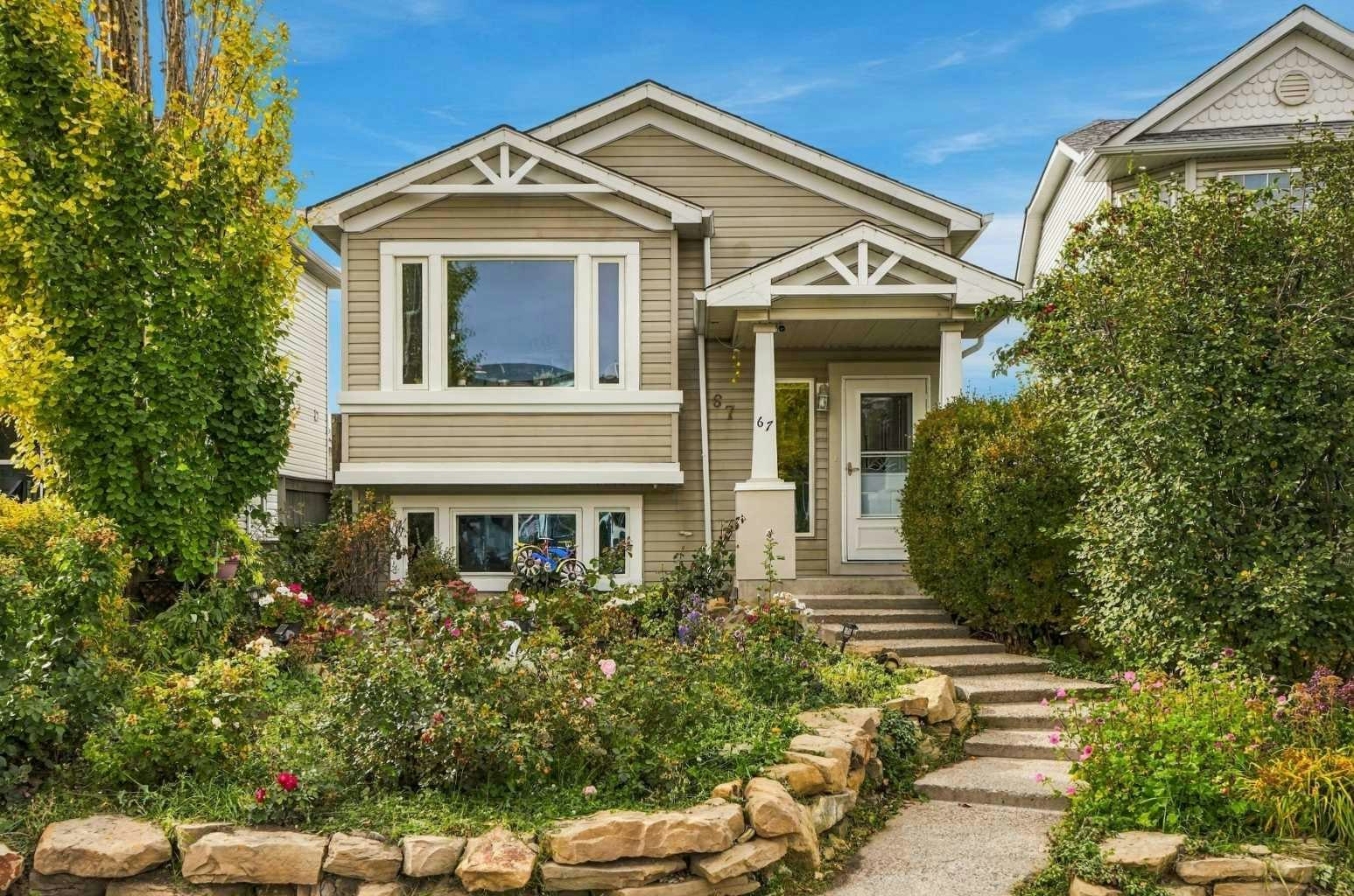 67 Martin Crossing Close NE, Calgary, AB, T3J 3S2
