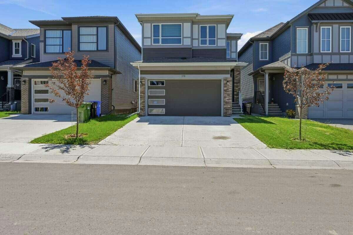 179 Mallard Grove SE, Calgary, AB, T3S 0B1