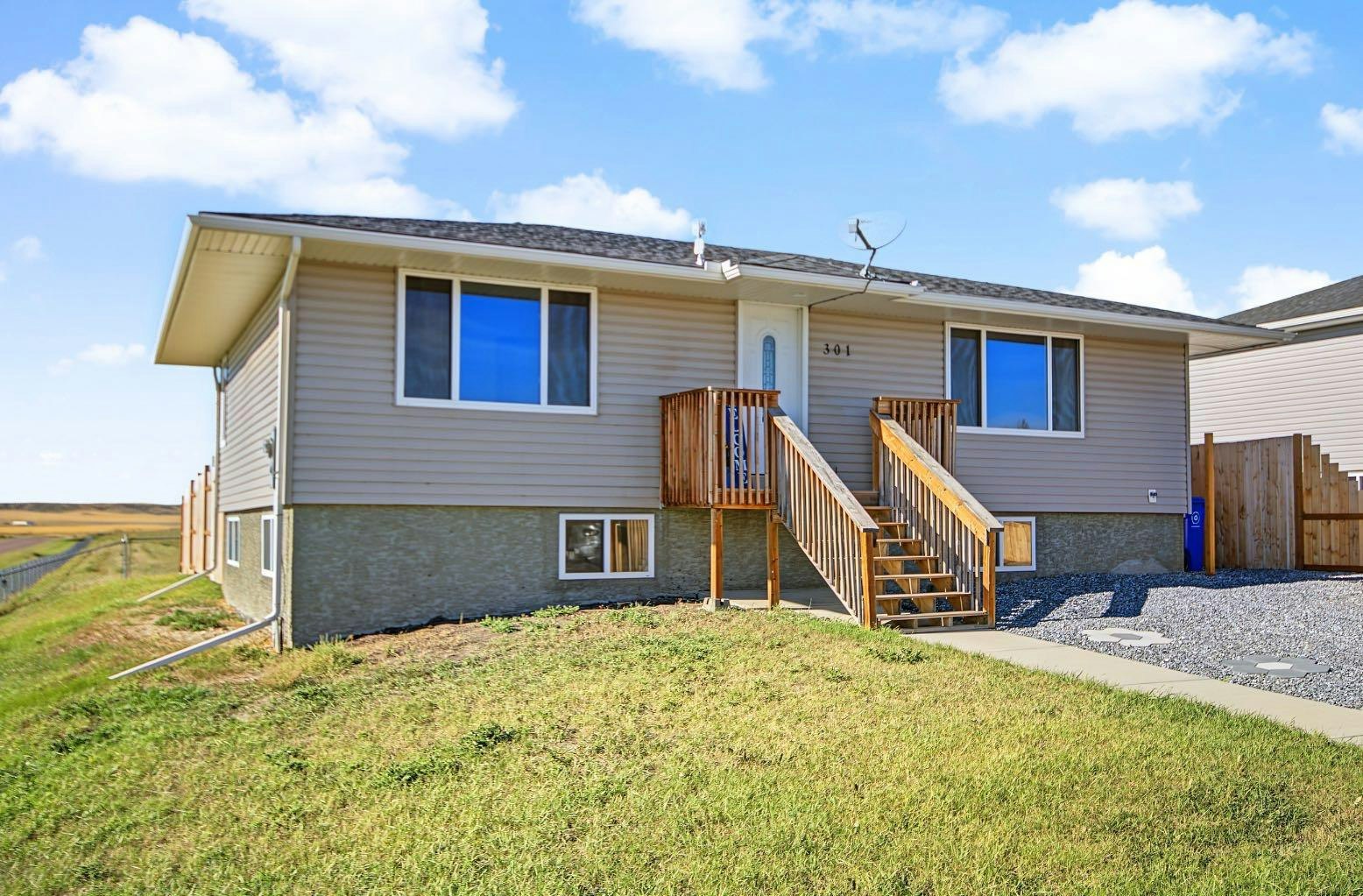 301 3 Street W, Rural Wheatland County, AB, T0J 3G0