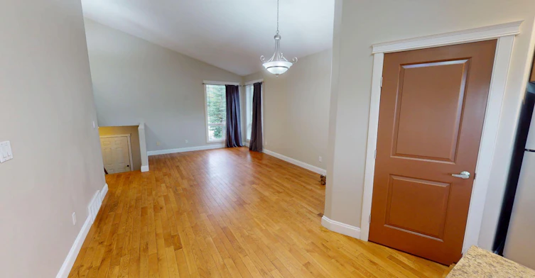 118 Wanyandi Avenue, Hinton Hill, AB, T7V 1M6 - 4