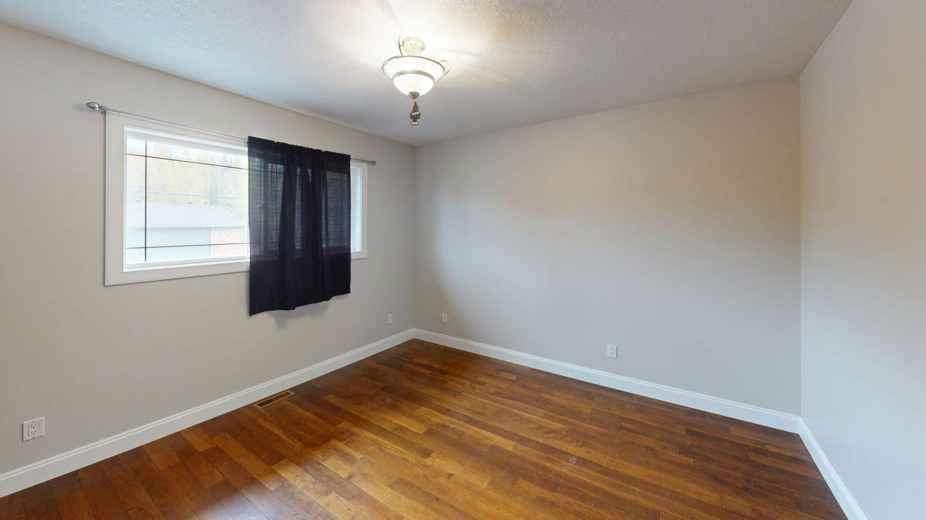 118 Wanyandi Avenue, Hinton Hill, AB, T7V 1M6 - 17