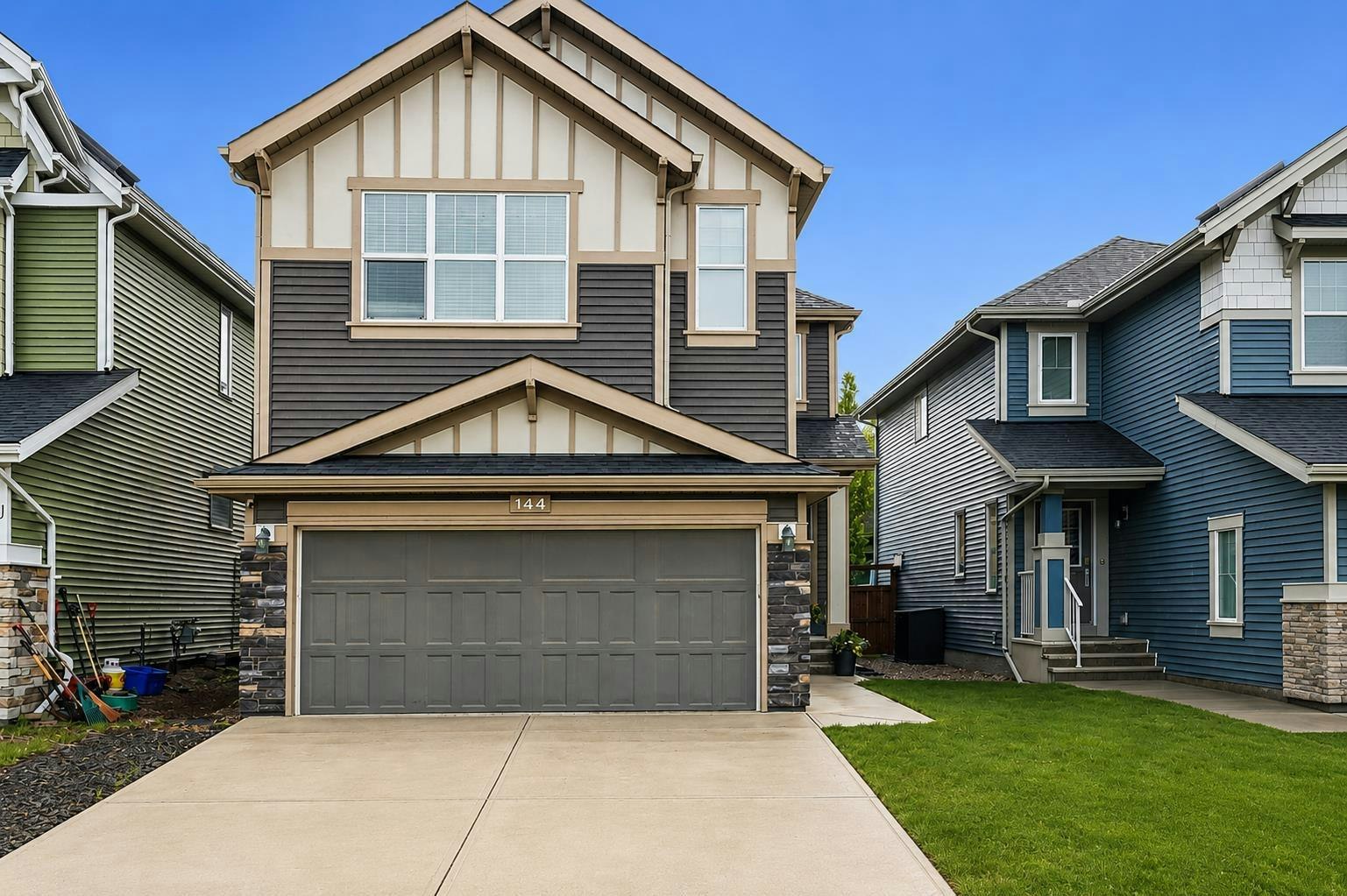 144 Sunrise View, Cochrane, AB, T4C 0T7