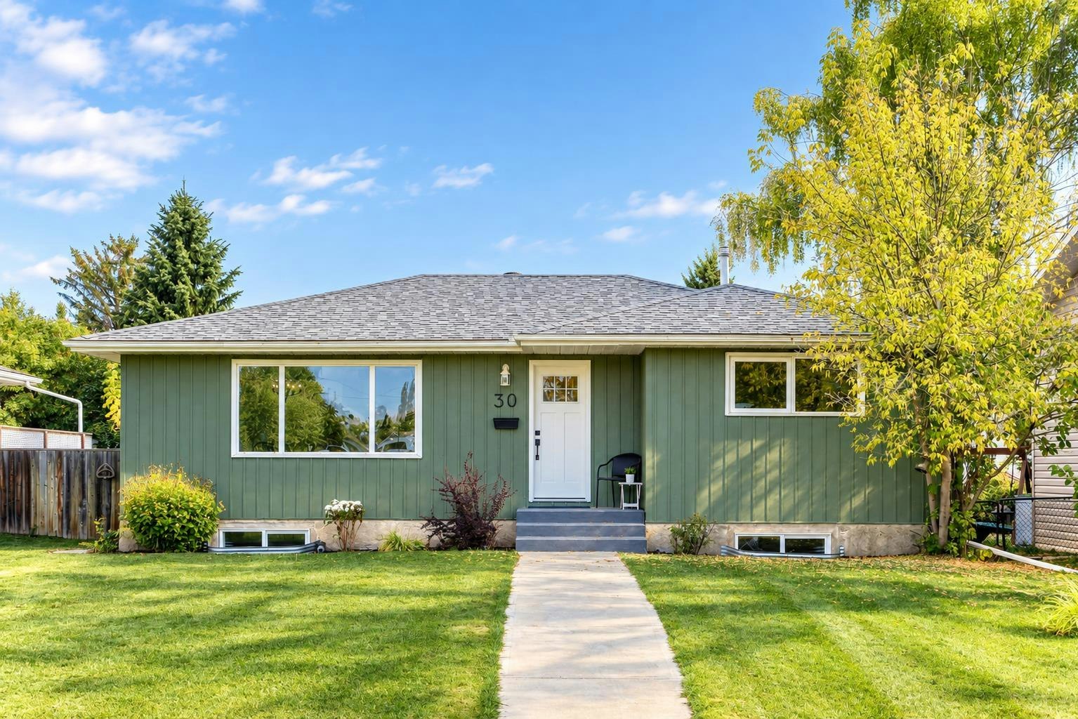 30 Welliver Street, Red Deer, AB, T4N 5W6