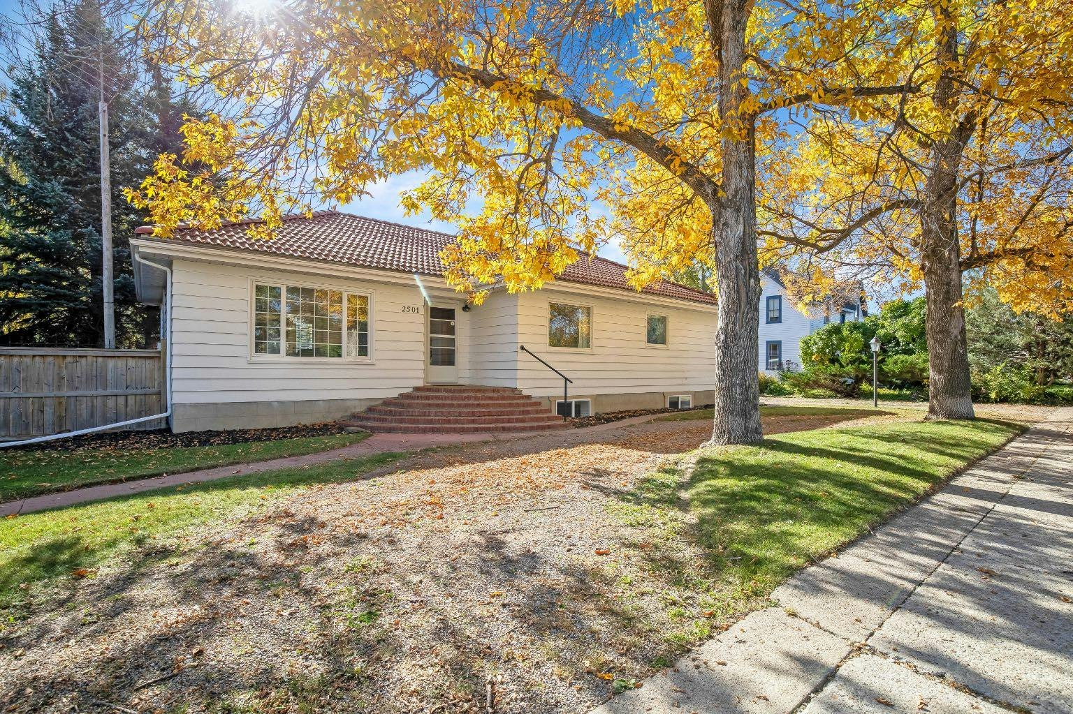 2501 20 Street, Nanton, AB, T0L 1R0