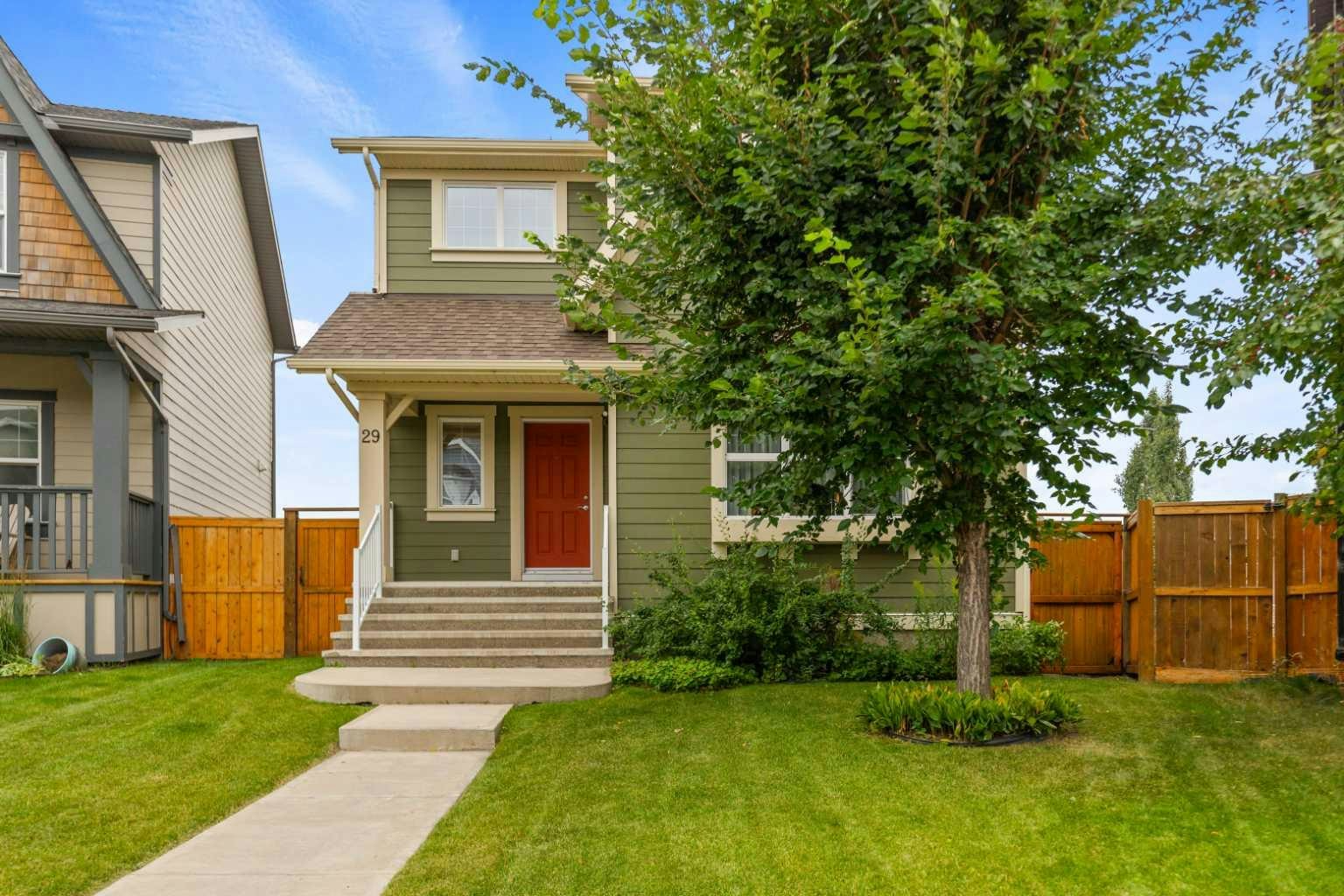 29 Brightoncrest Heights SE, Calgary, AB, T2Z 0X4