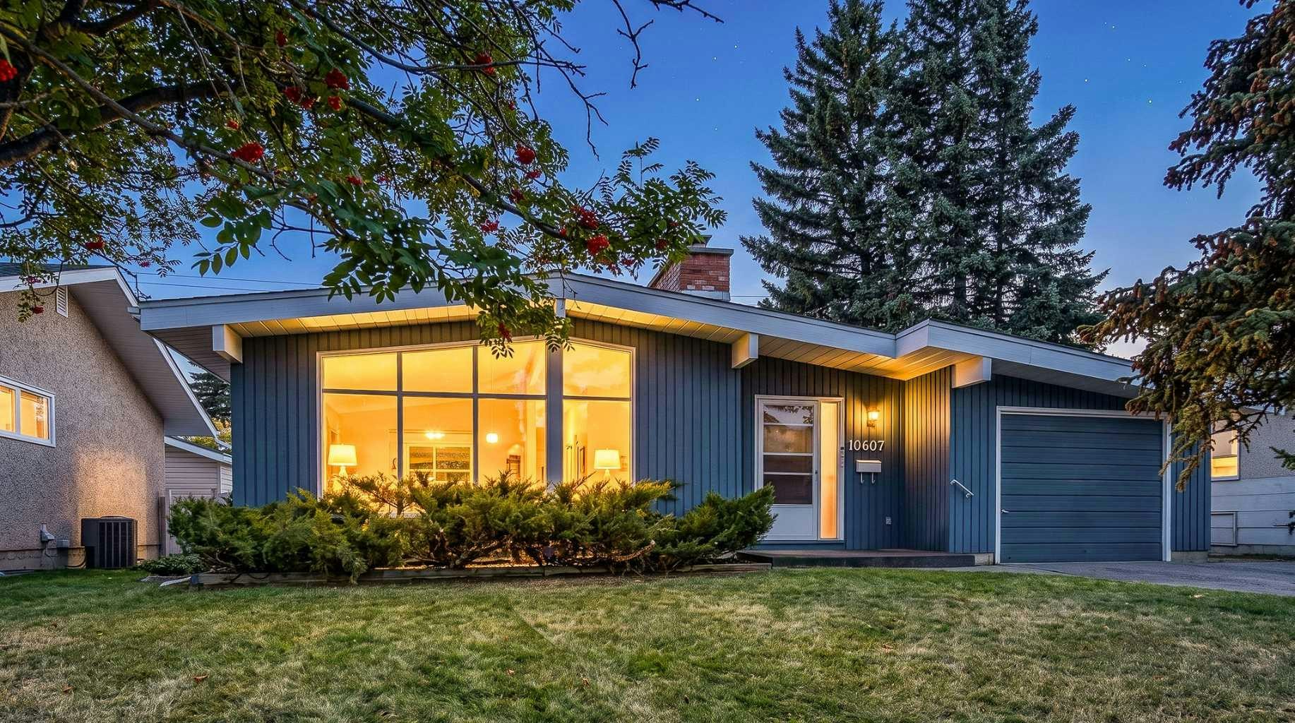 10607 Maplecreek Drive SE, Calgary, AB, T2J 1V2
