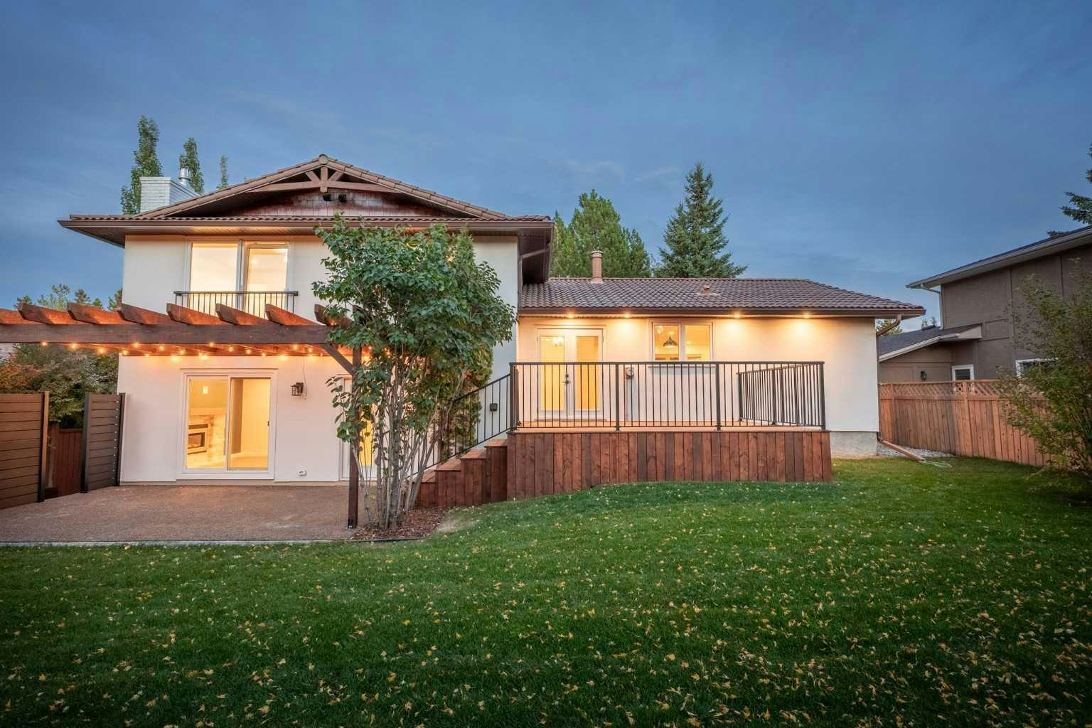 124 Canterbury Drive SW, Calgary, AB, T2W 1H3