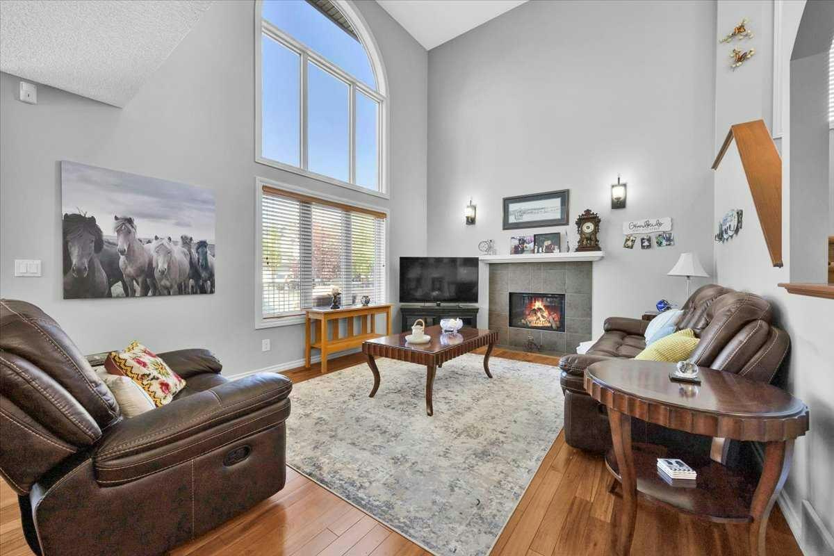 209 Crystal Green Point, Okotoks, AB, T1S 2K7