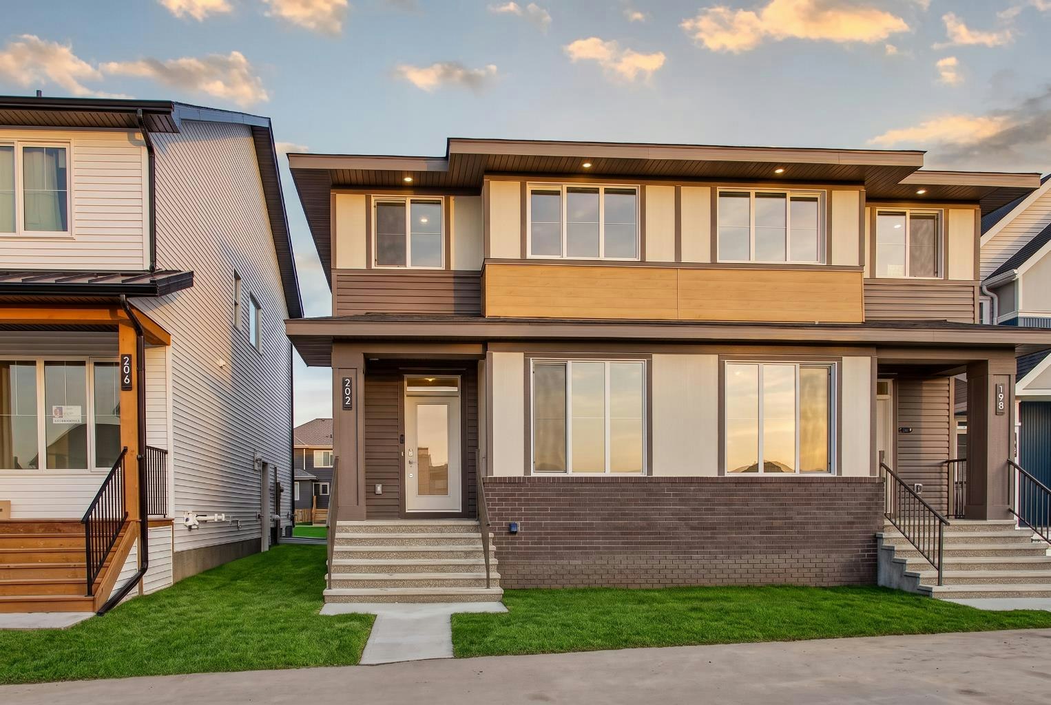 202 Starling Boulevard NW, Calgary, AB, T3P 3E1