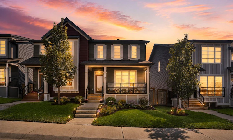 189 Carringvue Way NW