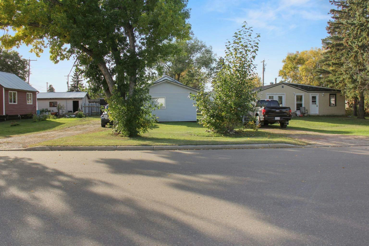 4809 49 Street, Sedgewick, AB, T0B 4C0