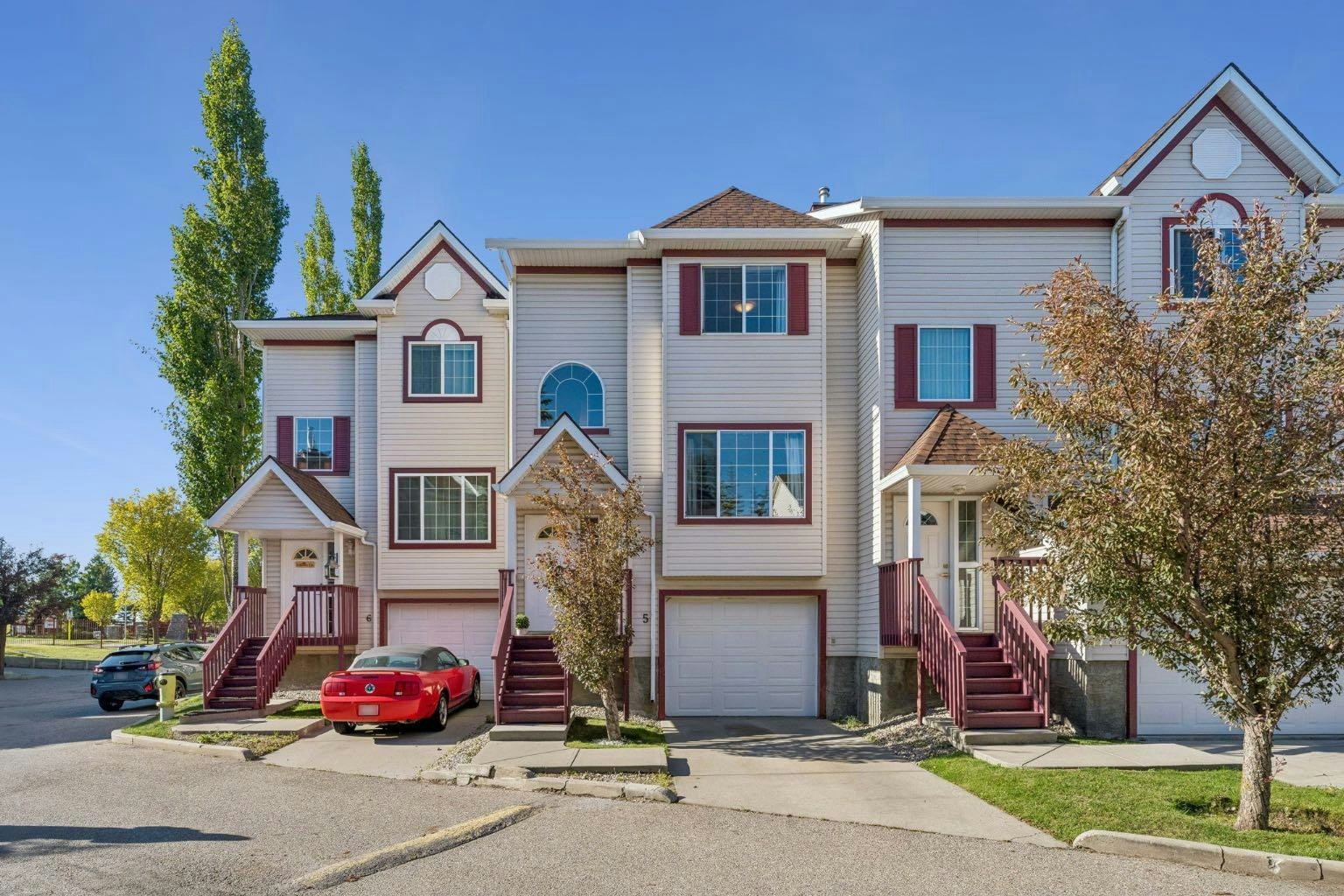 5-15 Rocky Ridge Gate NW, Calgary, AB, T3G 4P6