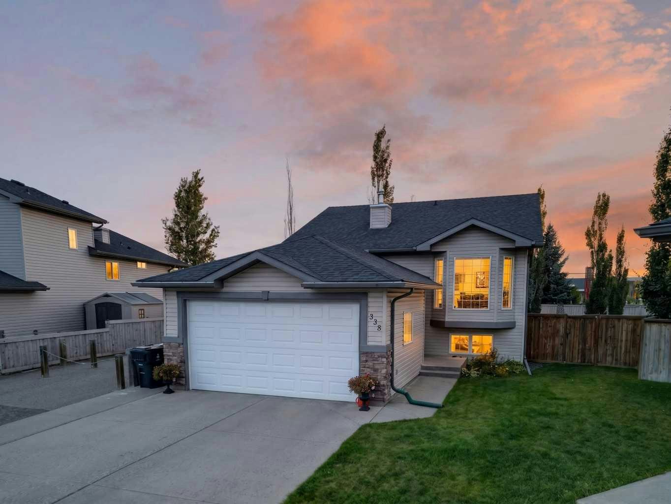 338 Silkstone Cove W, Lethbridge, AB, T1J 2A3