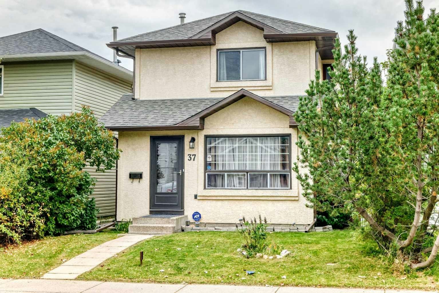 37 Martinridge Way NE, Calgary, AB, T3J 3C8