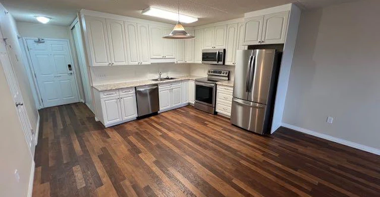 205-228 Pembina Avenue, Hinton Hill, AB, T7V 0A5 - 2