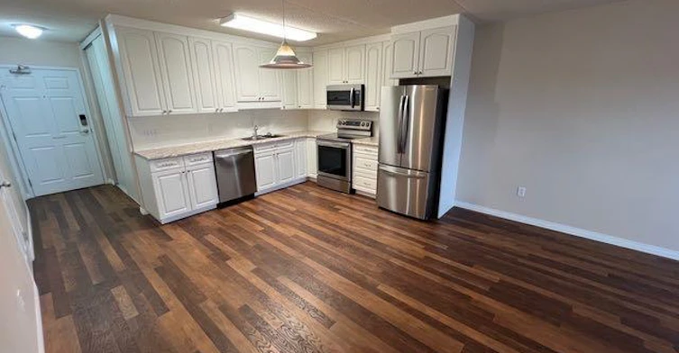 205-228 Pembina Avenue, Hinton Hill, AB, T7V 0A5 - 3