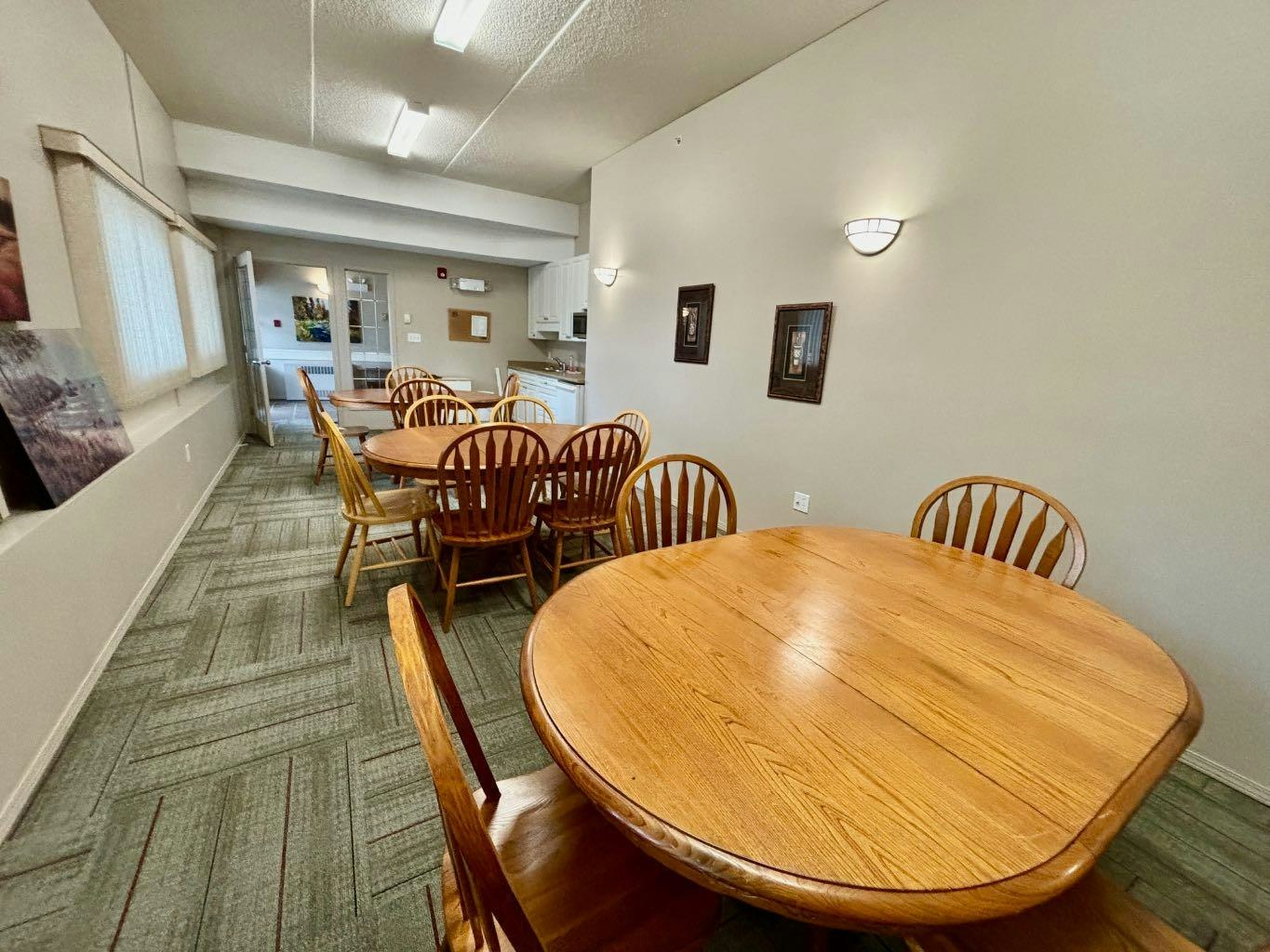 205-228 Pembina Avenue, Hinton Hill, AB, T7V 0A5 - 14