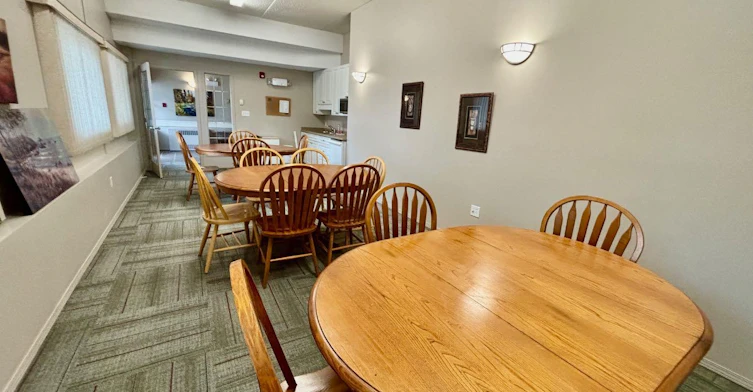 205-228 Pembina Avenue, Hinton Hill, AB, T7V 0A5 - 14