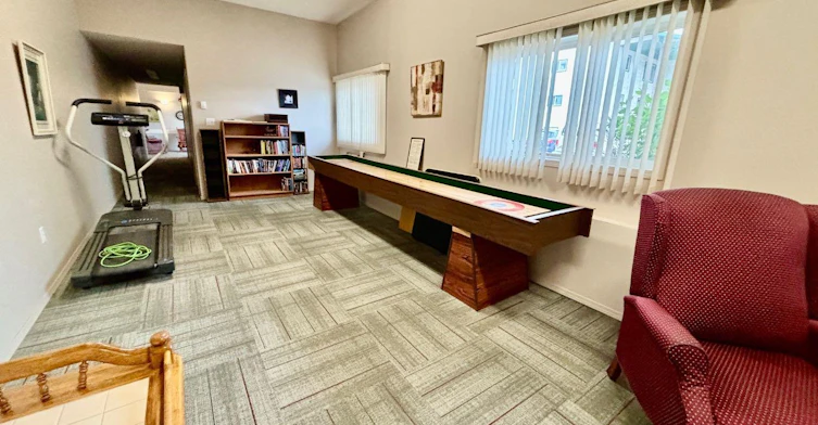 205-228 Pembina Avenue, Hinton Hill, AB, T7V 0A5 - 18