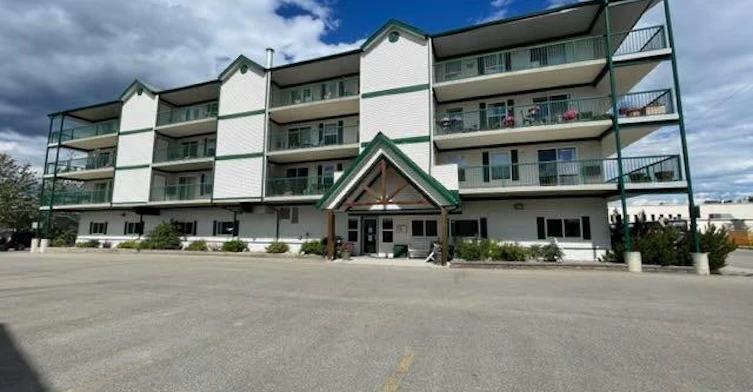 205-228 Pembina Avenue, Hinton Hill, AB, T7V 0A5
