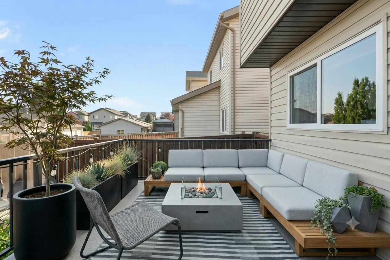 70 Walden Manor SE, Calgary, AB, T2X 0N1
