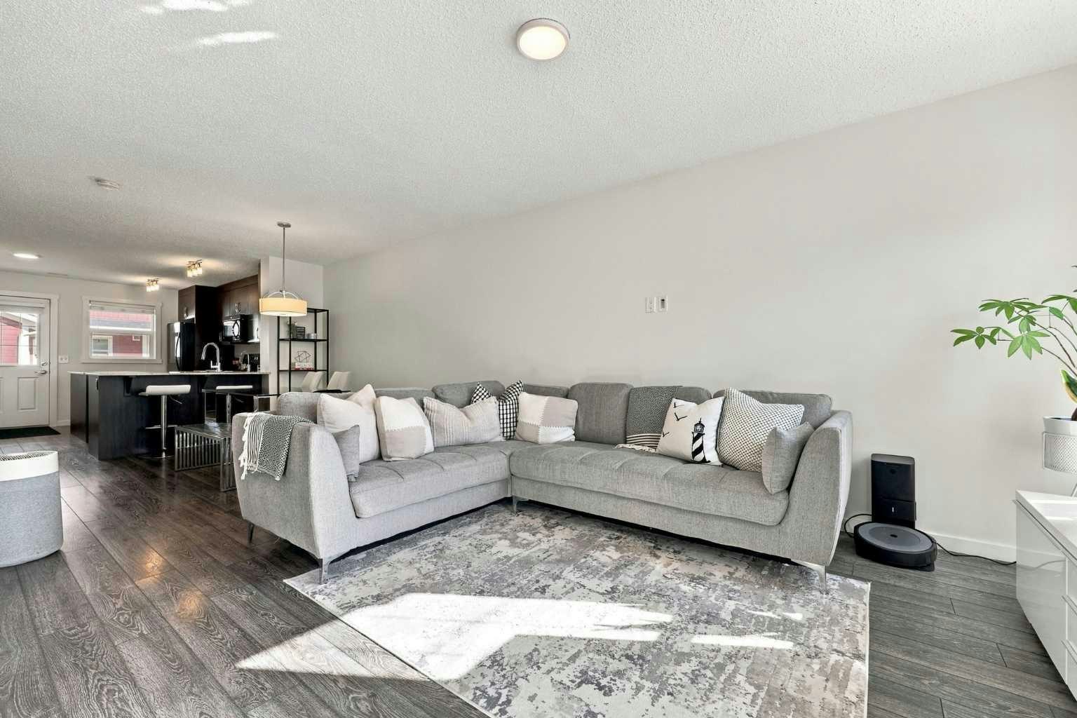 520 Auburn Bay Circle SE, Calgary, AB, T3M 2A3