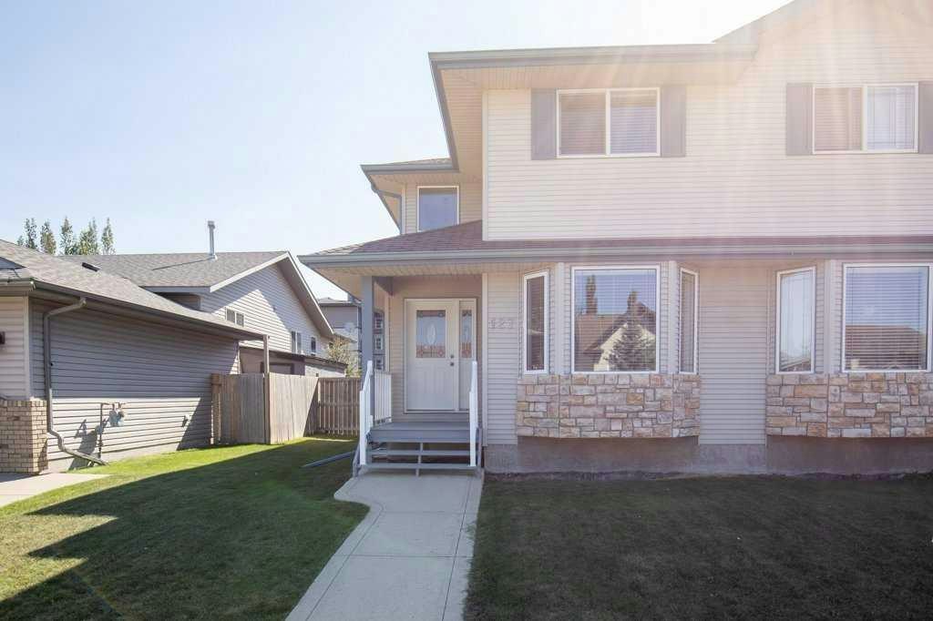 127 - 129 Lyons Close, Red Deer, AB, T4R 3P6