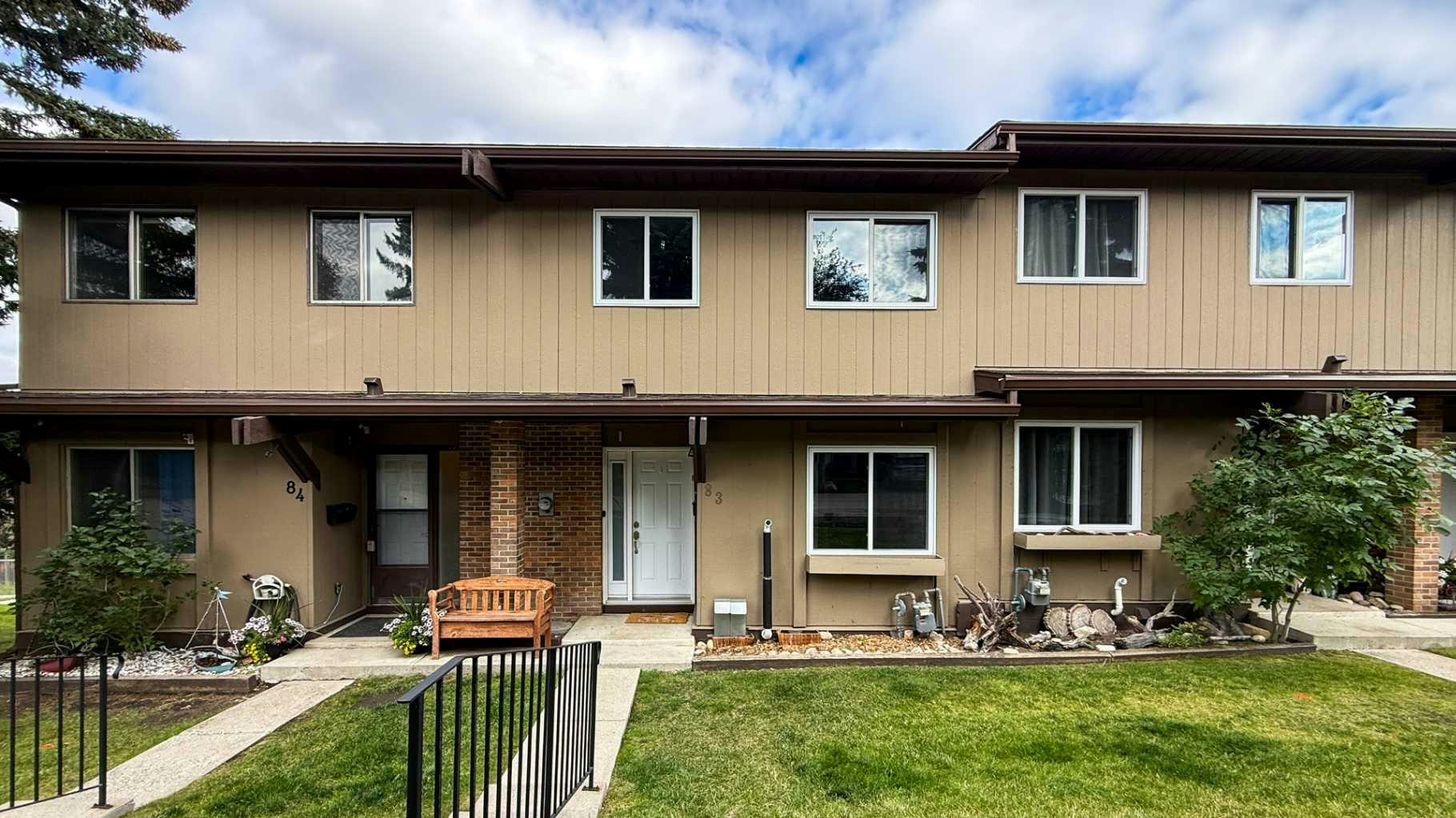 83-1055 72 Avenue NW, Calgary, AB, T2K 5S4