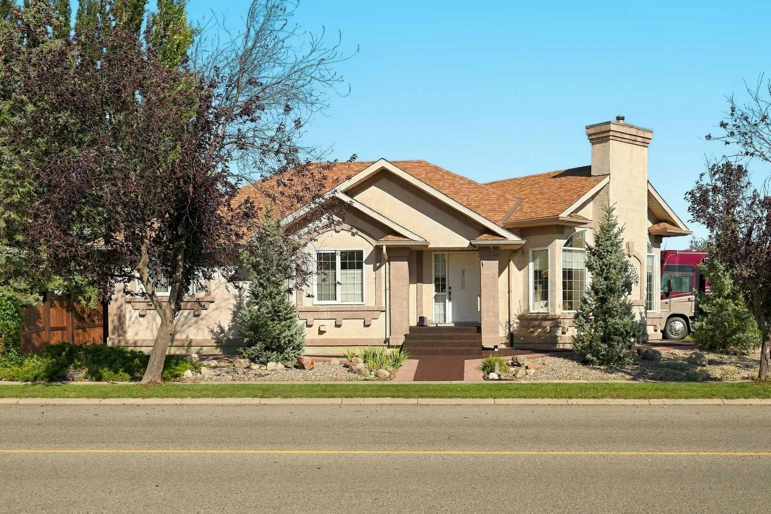103 Canyon Terrace W, Lethbridge, AB, T1K 6W7
