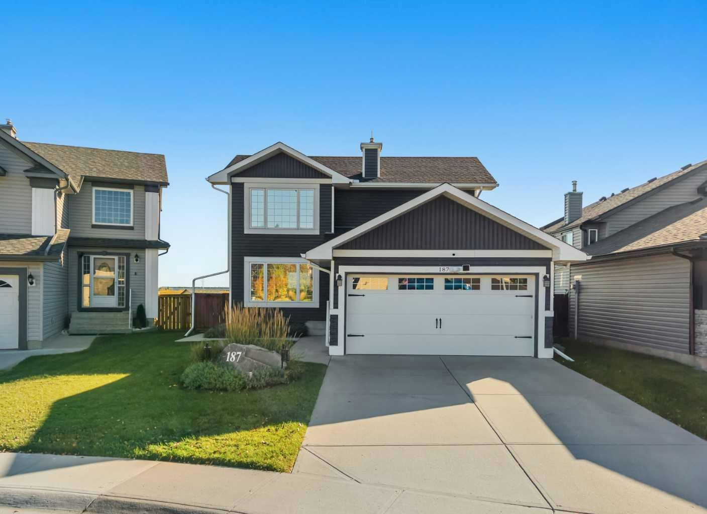 187 Covington Close NE, Calgary, AB, T3K 4L9