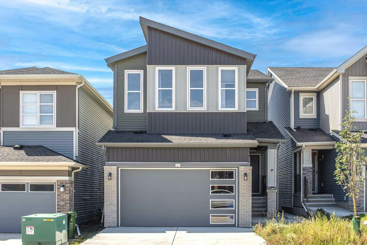 47 Carringvue Passage NW, Calgary, AB, T3P 2G4