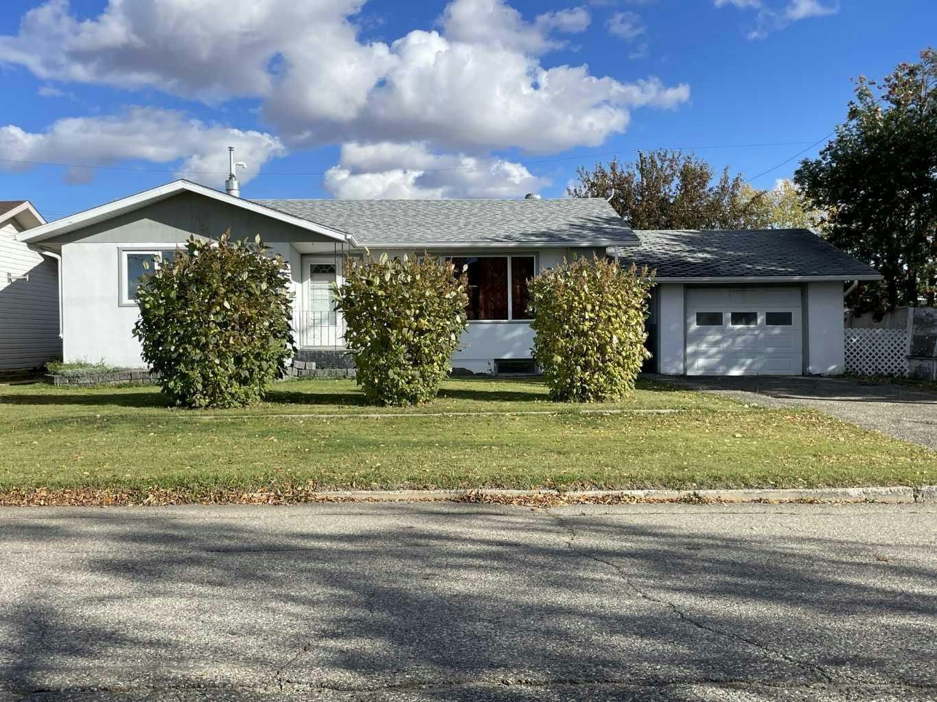 10209 114 Street, Fairview, AB, T0H 1L0
