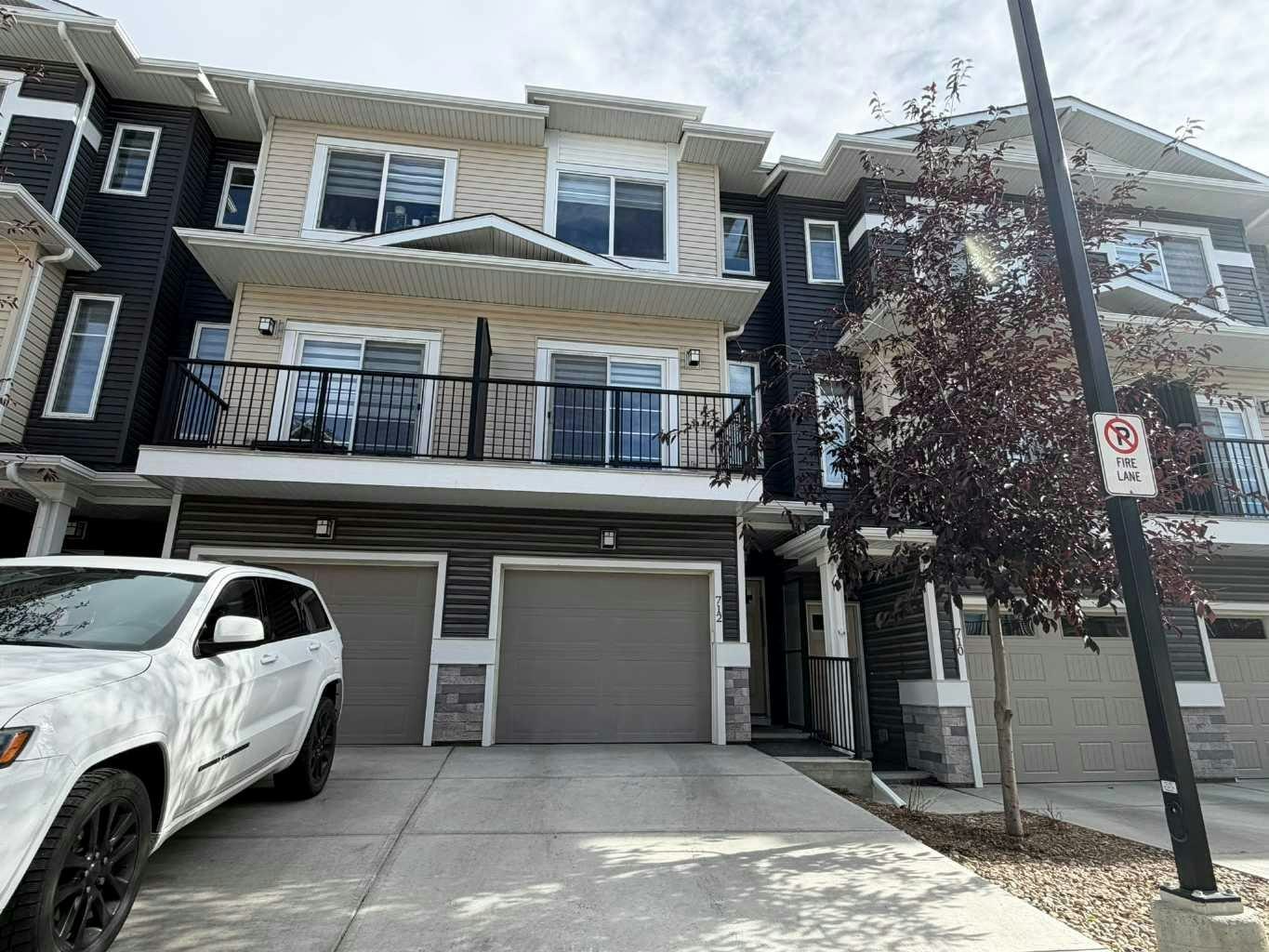 712 Sage Hill Grove NW, Calgary, AB, T3R 2A2