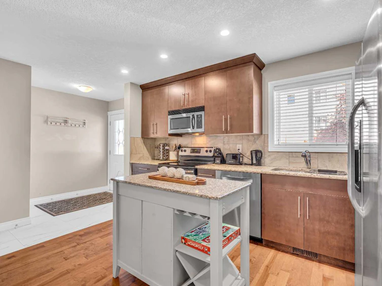 2-821 Mcdougall Road NE, Calgary, AB, T2E 5A2 - 6