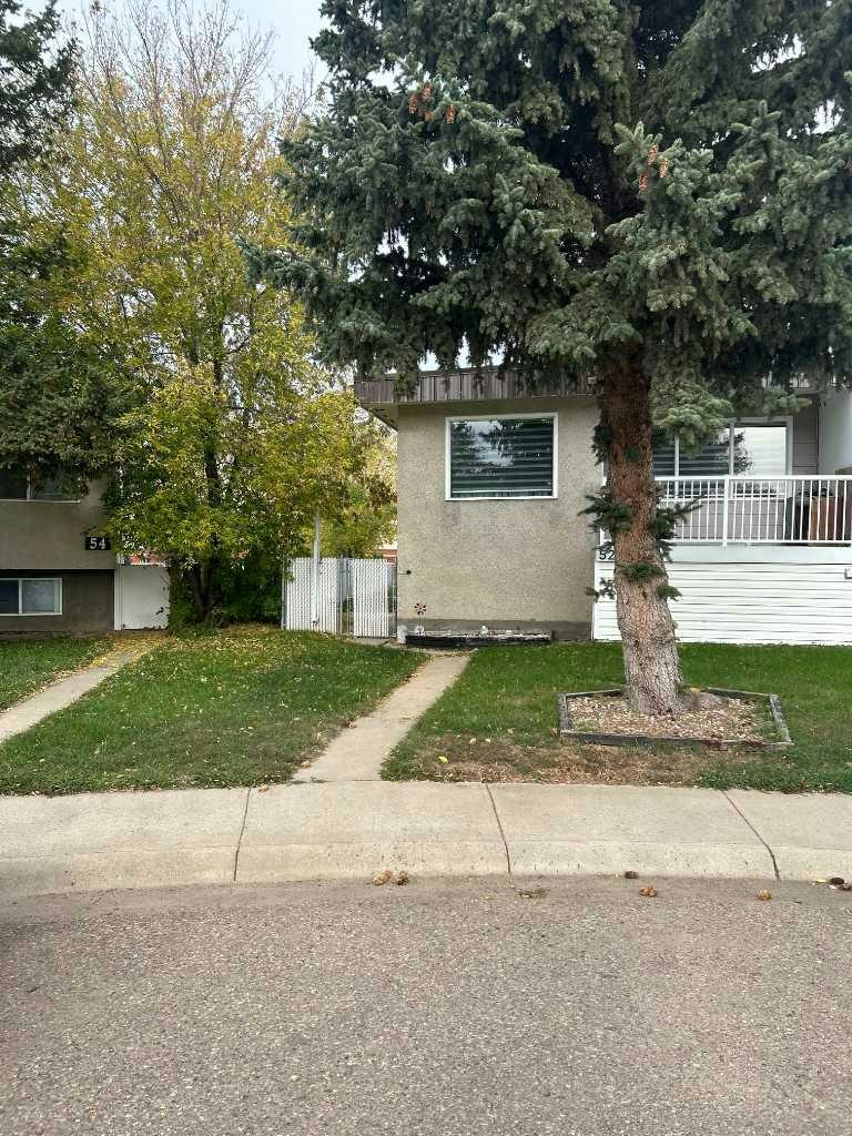 52 Westbrook Crescent W, Brooks, AB, T1R 0A9