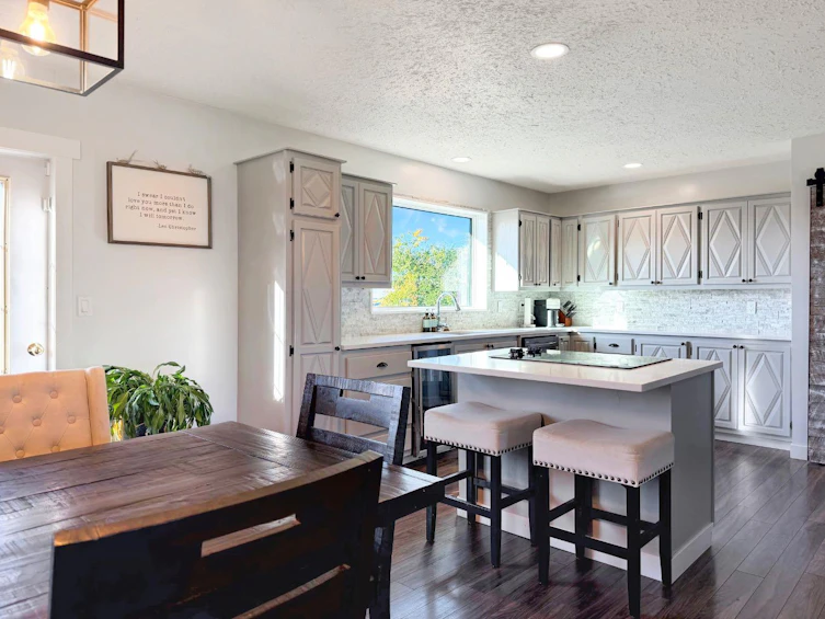 107 6 Avenue SW, Falher, AB, T0H 1M0 - 27