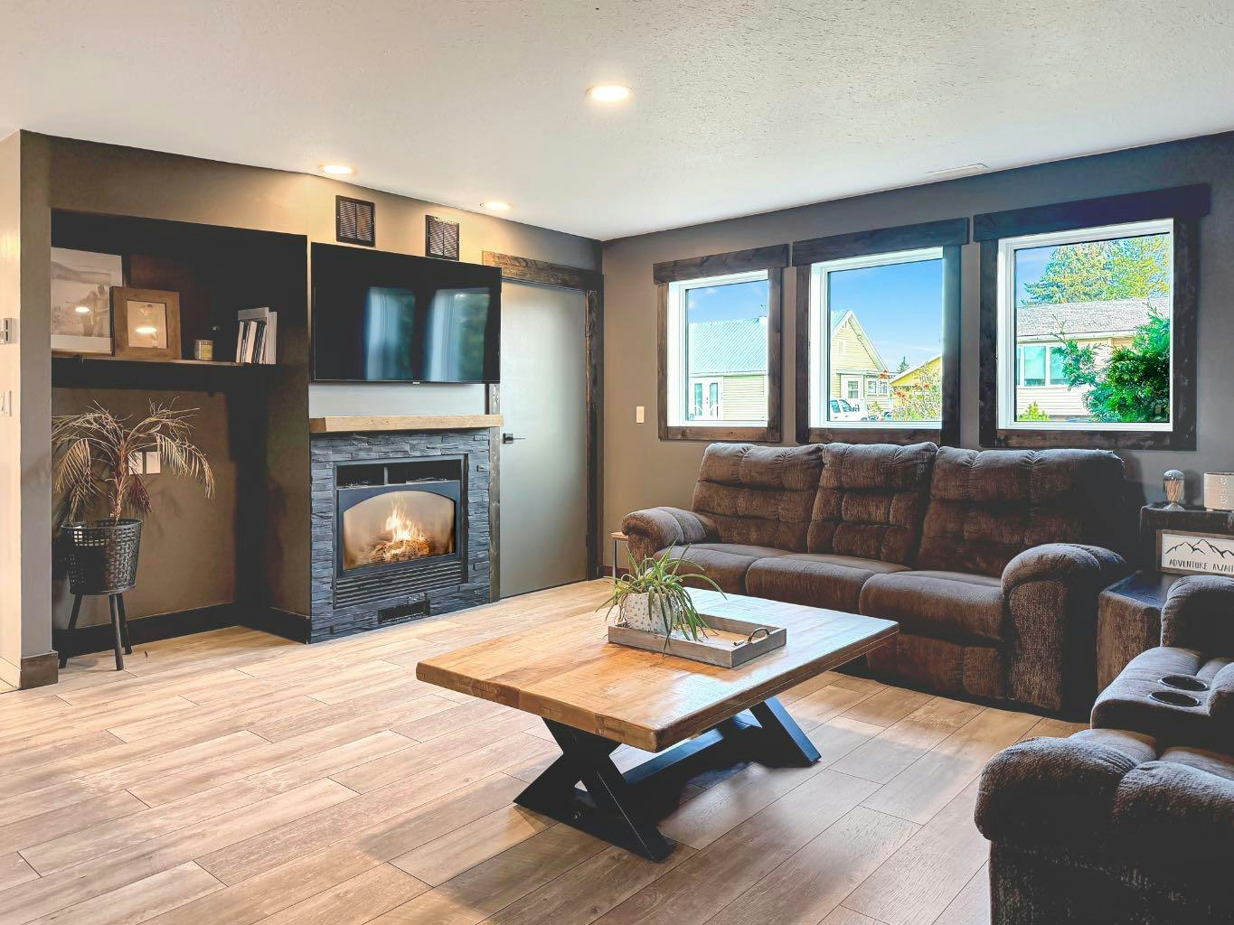 107 6 Avenue SW, Falher, AB, T0H 1M0 - 16