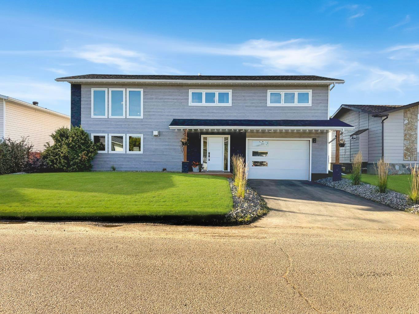 107 6 Avenue SW, Falher, AB, T0H 1M0