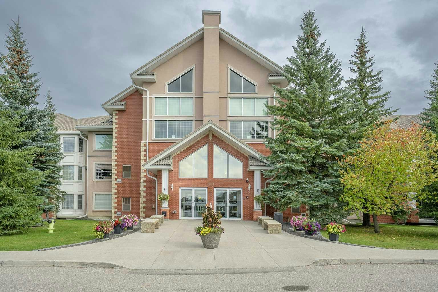 222-6868 Sierra Morena Boulevard SW, Calgary, AB, T3H 3R6