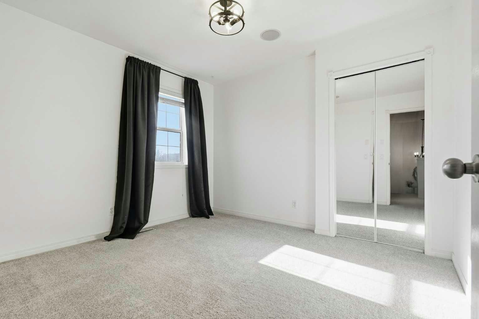 222 Douglas Ridge Circle SE, Calgary, AB, T2Z 3C4 - 26