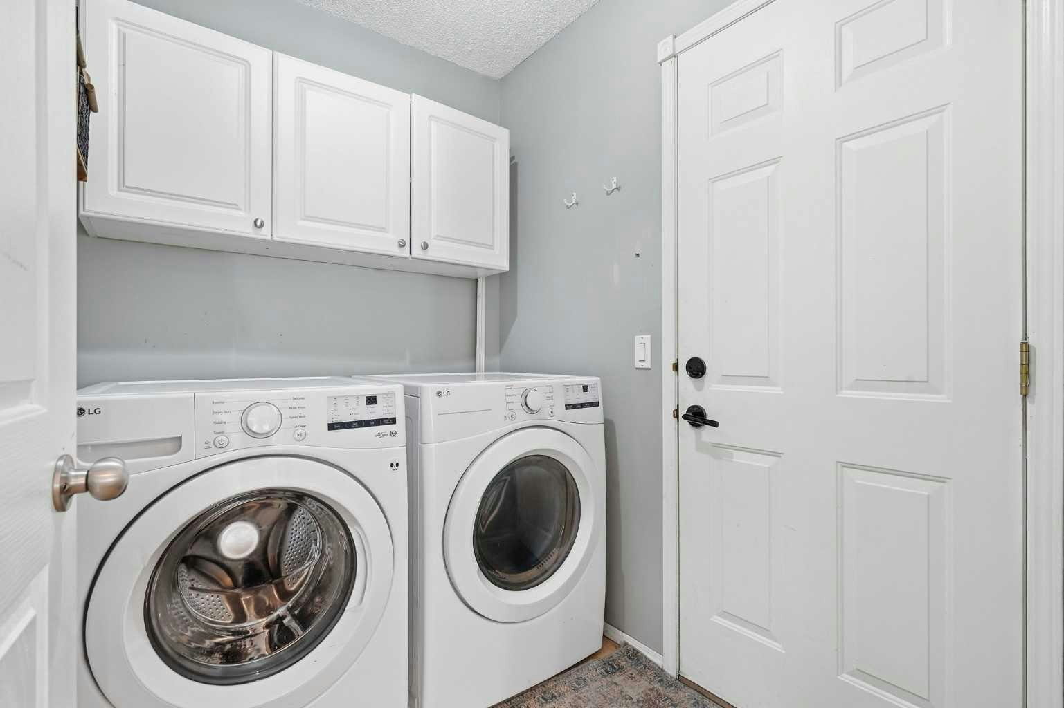 222 Douglas Ridge Circle SE, Calgary, AB, T2Z 3C4 - 21