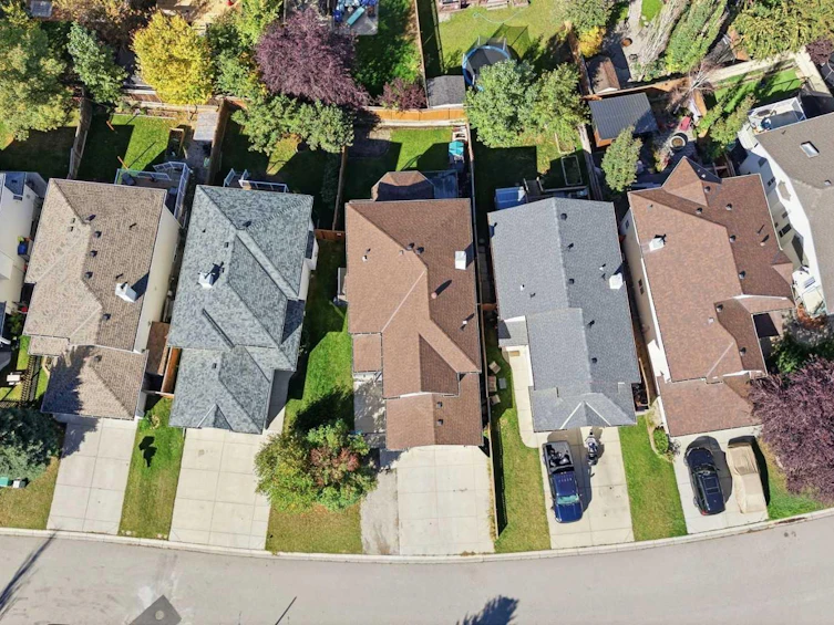 222 Douglas Ridge Circle SE, Calgary, AB, T2Z 3C4 - 36